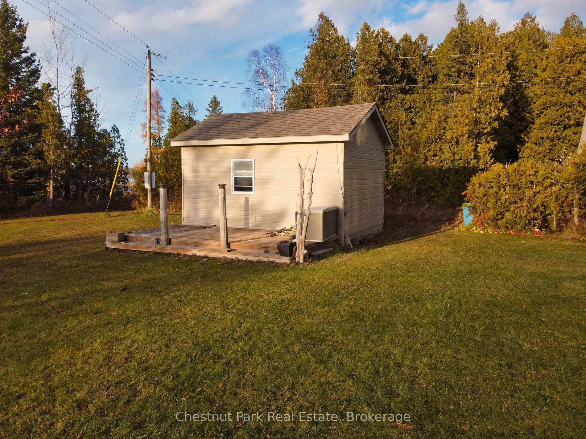 36 Cedar Drive, Mar, Ontario, Canada. - Photo 2