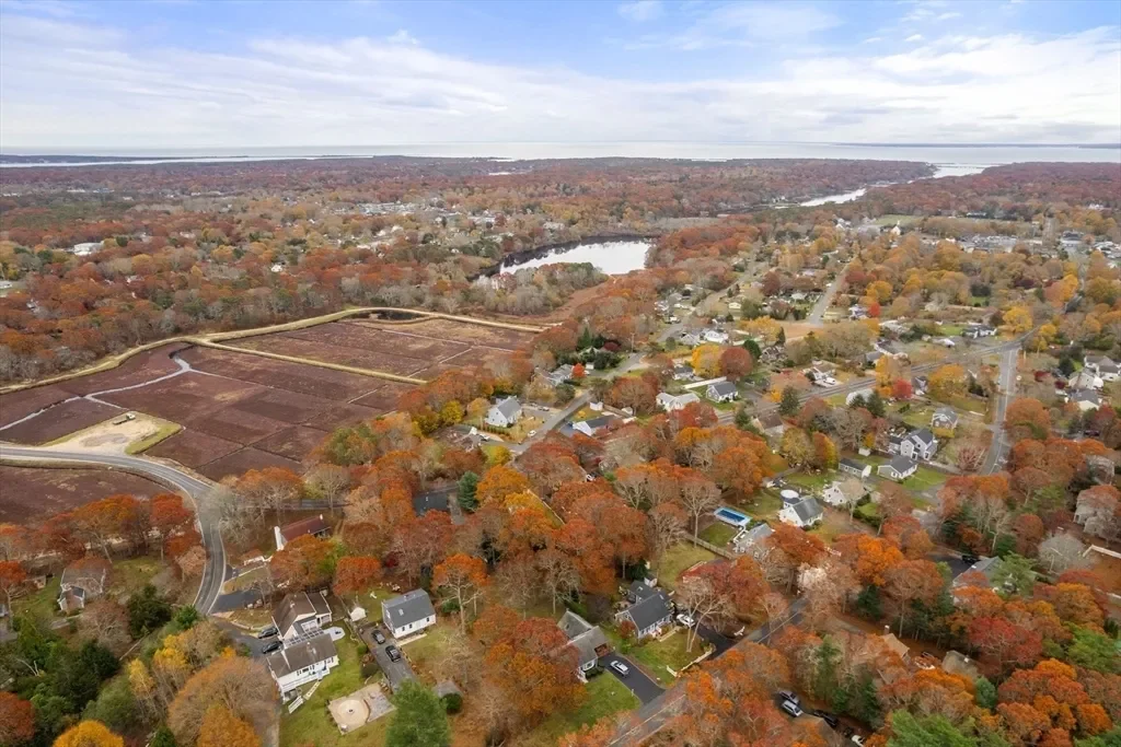 130 Old Barnstable Rd, Falmouth, Massachusetts, United States. - Photo 10