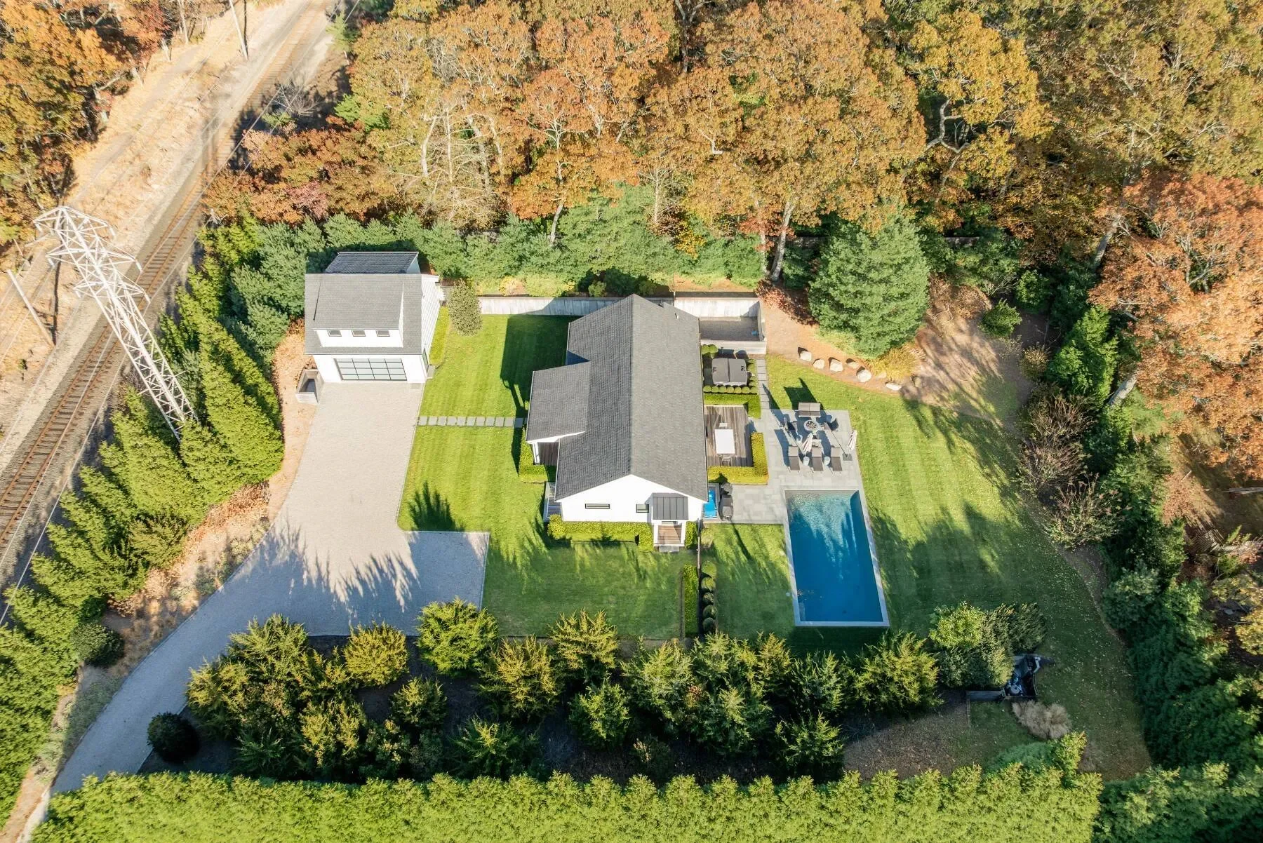 455 & 459 Abrahams Path , East Hampton, NY 11937, East Hampton, New York, United States. - Photo 2