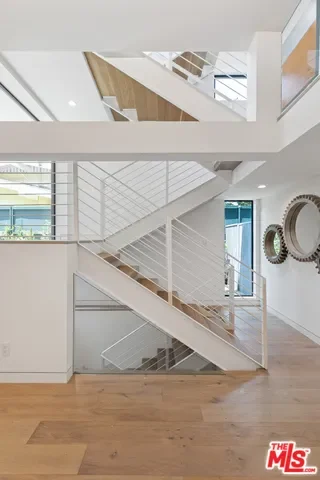 1620 Electric Avenue, Los Angeles, California, United States. - Photo 11