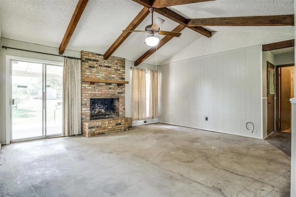1905 County Rd 913, Burleson, Texas, United States. - Photo 18