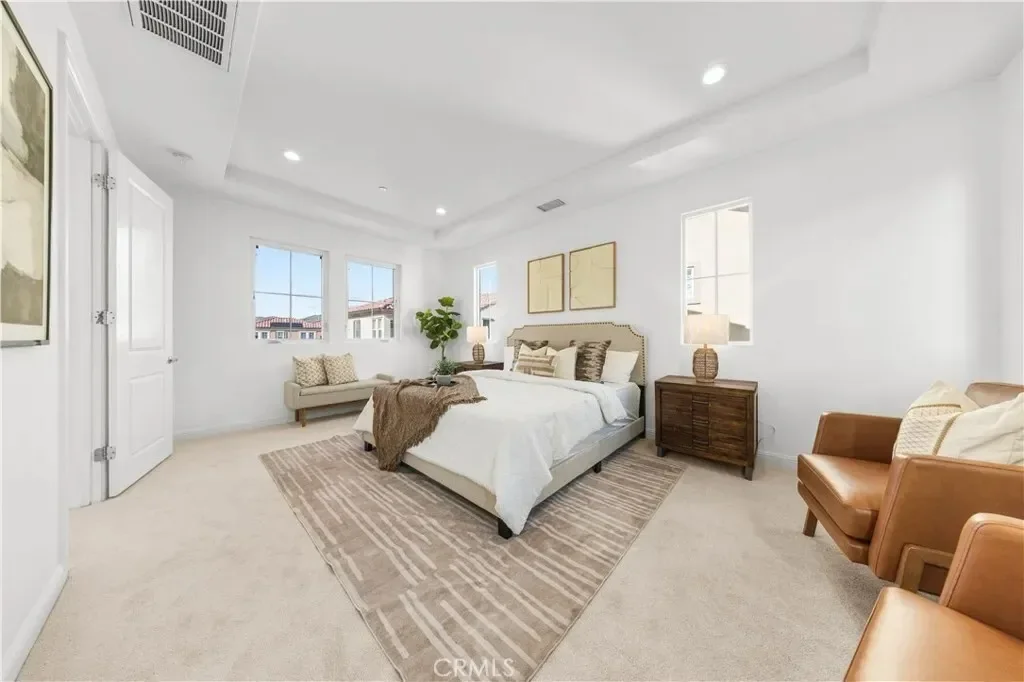 20611 W Chestnut Circle, Los Angeles, California, United States. - Photo 32
