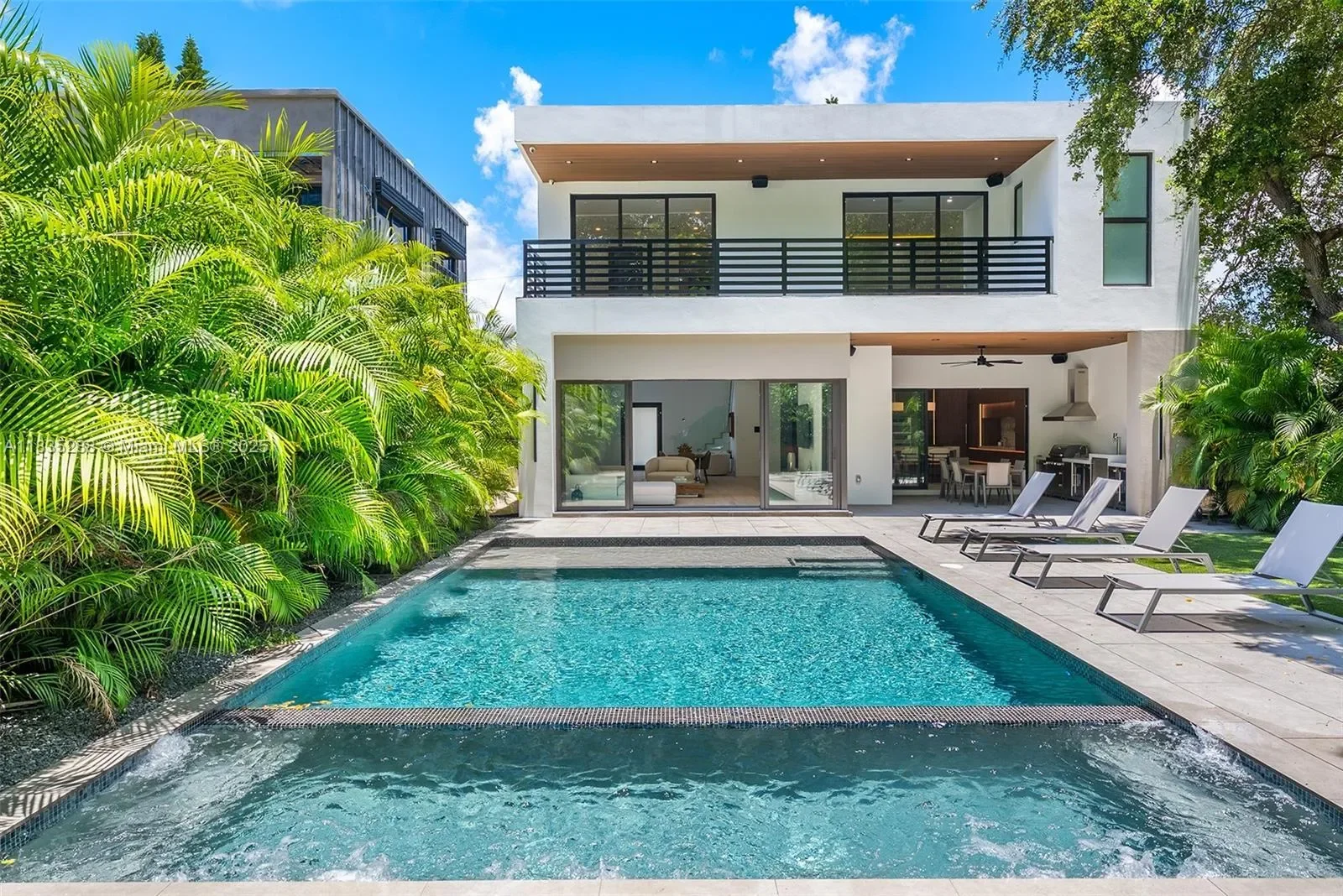 260 NW 47th St, Miami, Florida, United States. - Photo 59