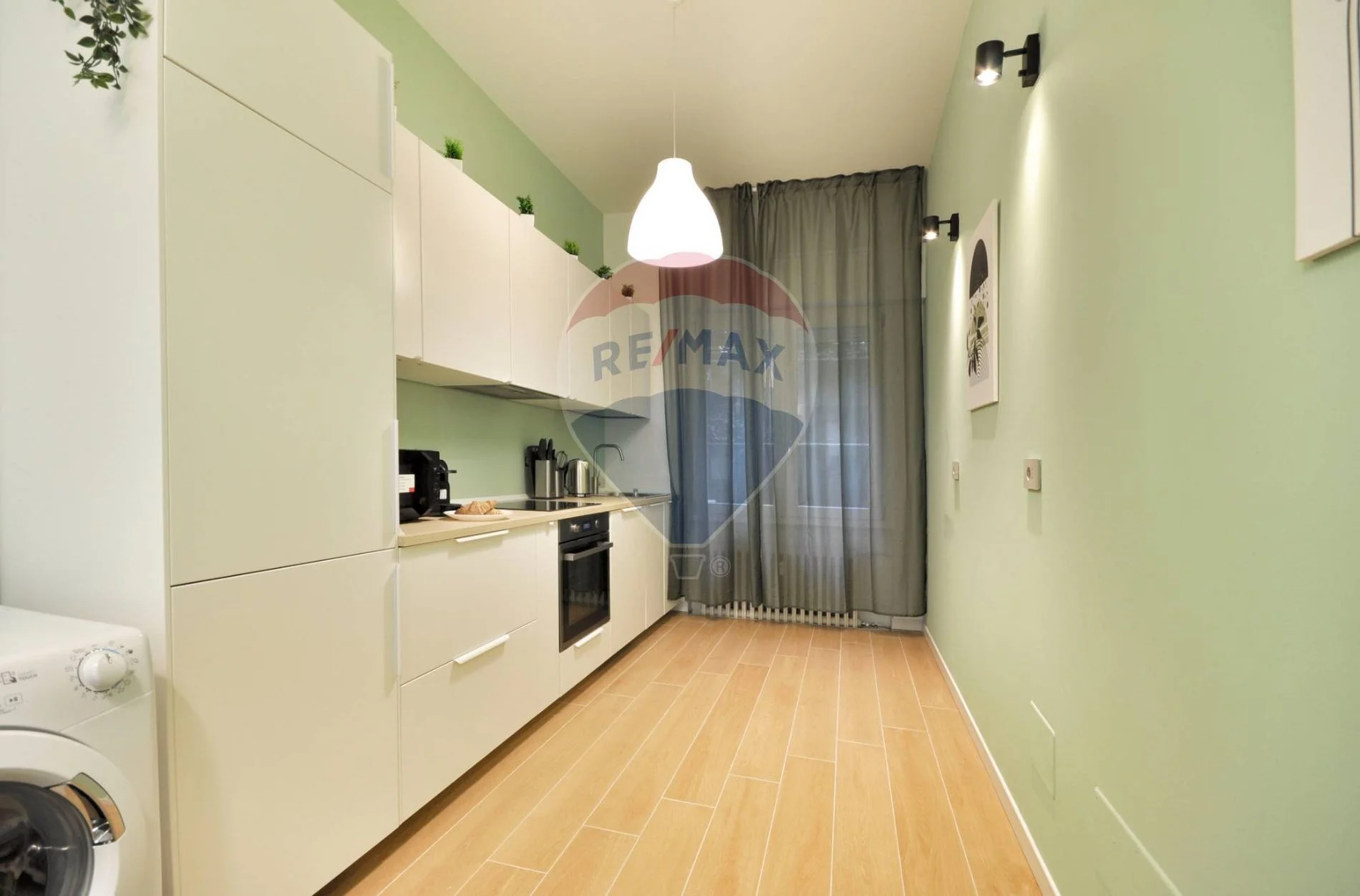 Gallery photo 10
