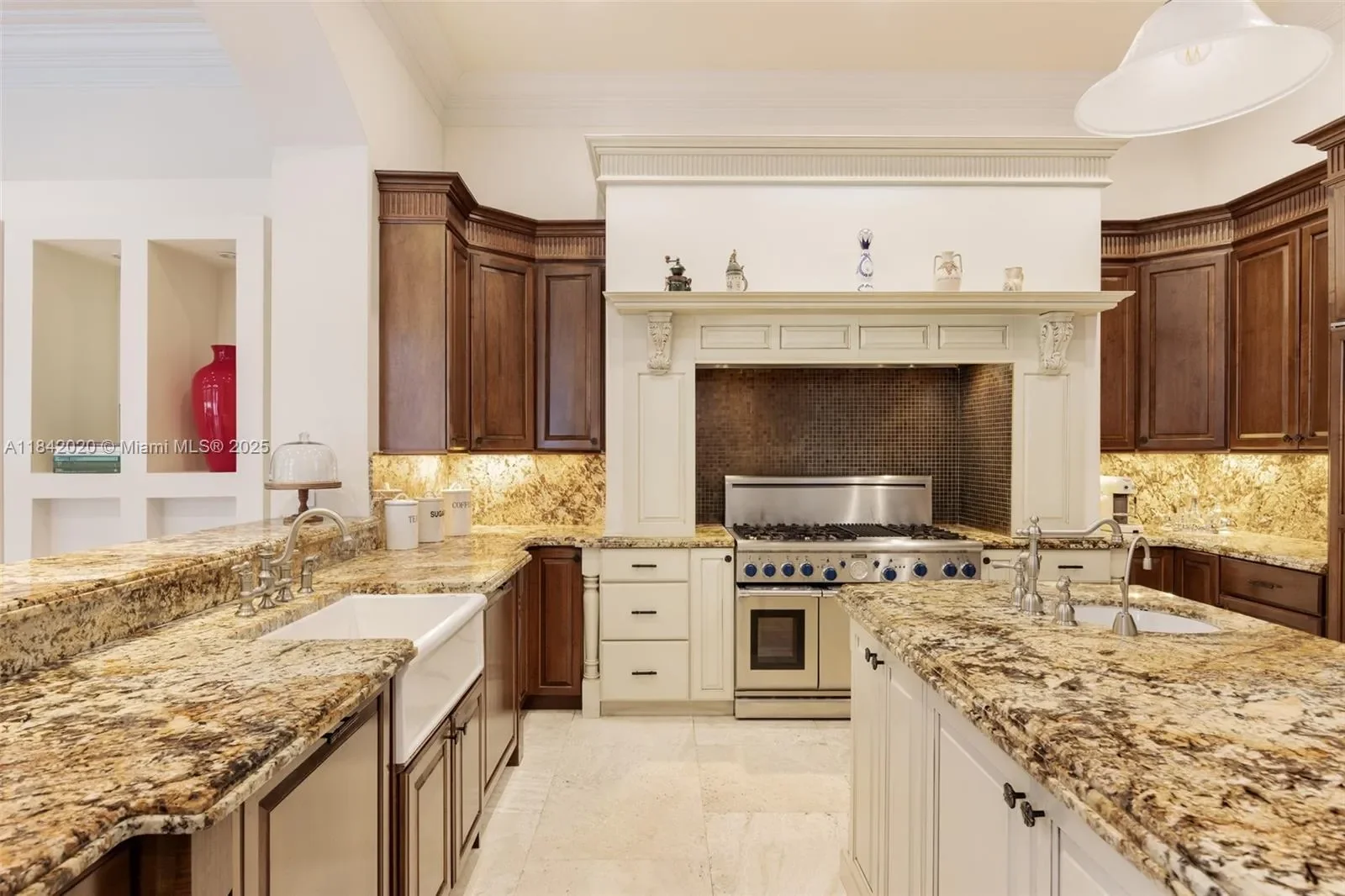 8252 SW 52nd Avenue, Miami, Florida, United States. - Photo 1