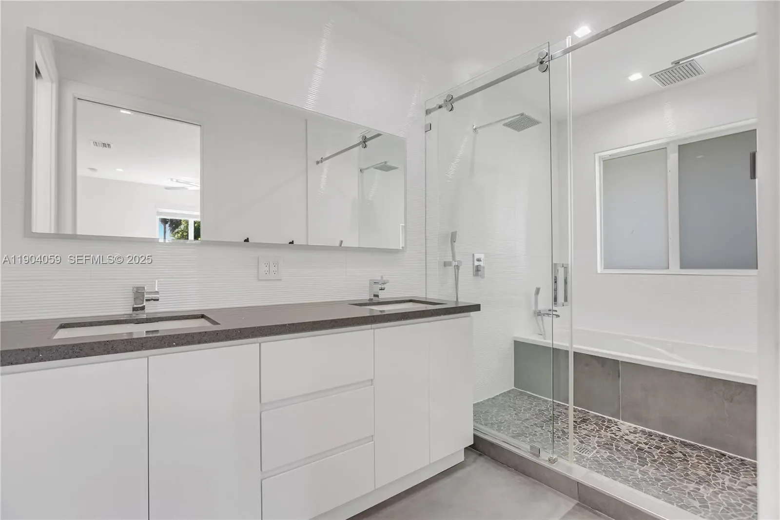 8851 Froude Ave, Bal Harbour, Florida, United States. - Photo 33