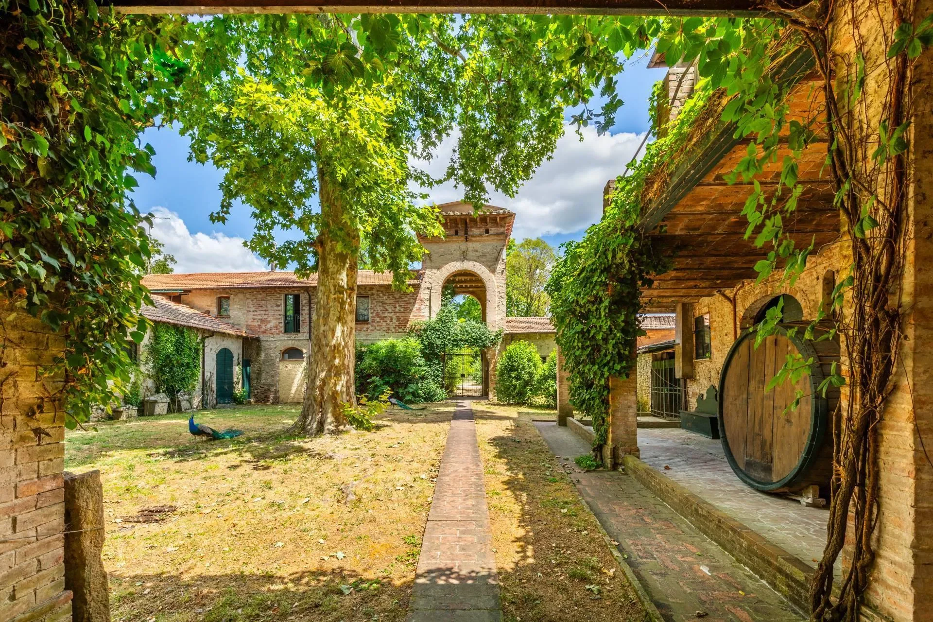 Via dei Bracceschi, Perugia, PG 06100, Umbria, Italy. - Photo 6