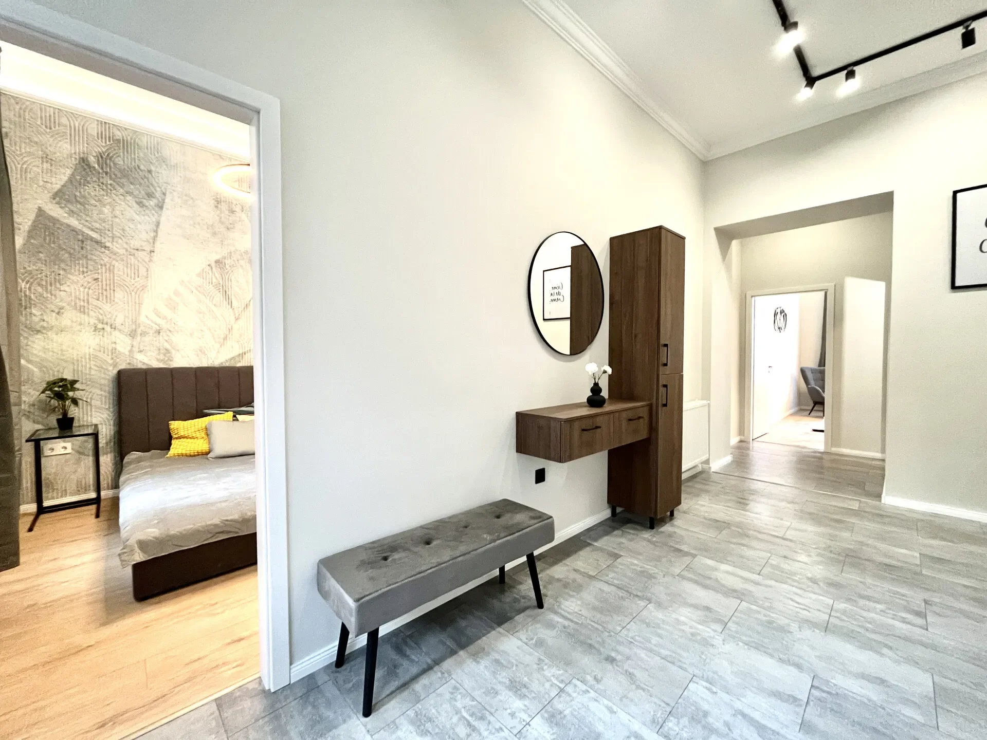 Gallery photo 8
