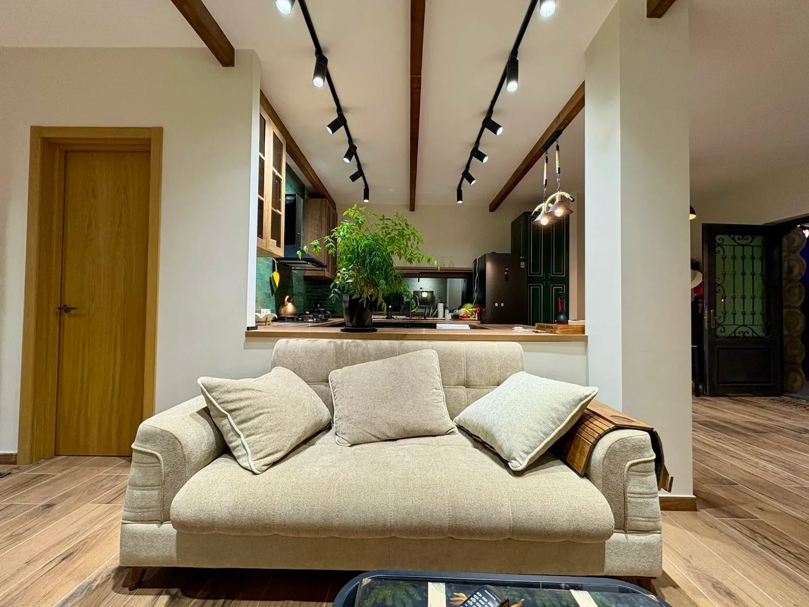 Gallery photo 1