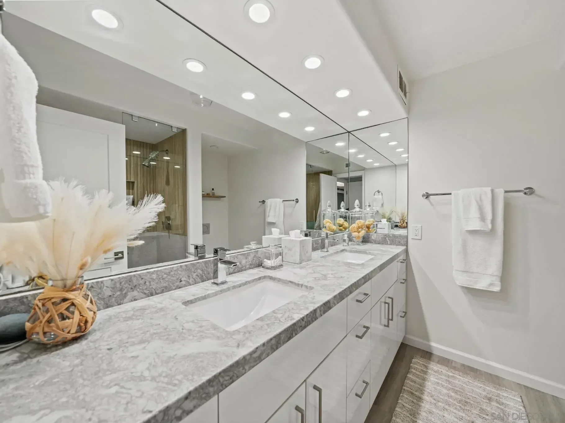 1750 Avenida Del Mundo, Coronado, California, United States. - Photo 25