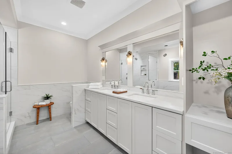 33 Middlebrook Place, Fairfield, CT, 06824, USA, Fairfield, Connecticut, United States. - Photo 33