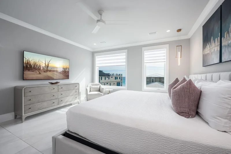Miramar Beach, Florida, United States. - Photo 145