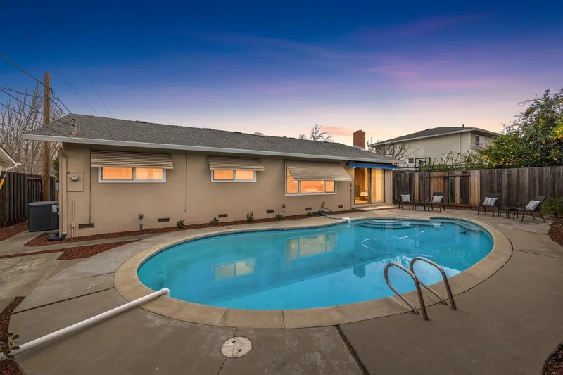 821 Raintree Drive , San Jose, CA 95129, San Jose, California, United States. - Photo 56