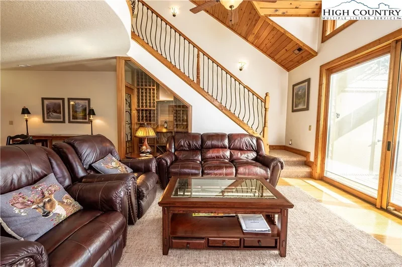 311 Penny Lane 2D, Banner Elk, North Carolina, United States. - Photo 14
