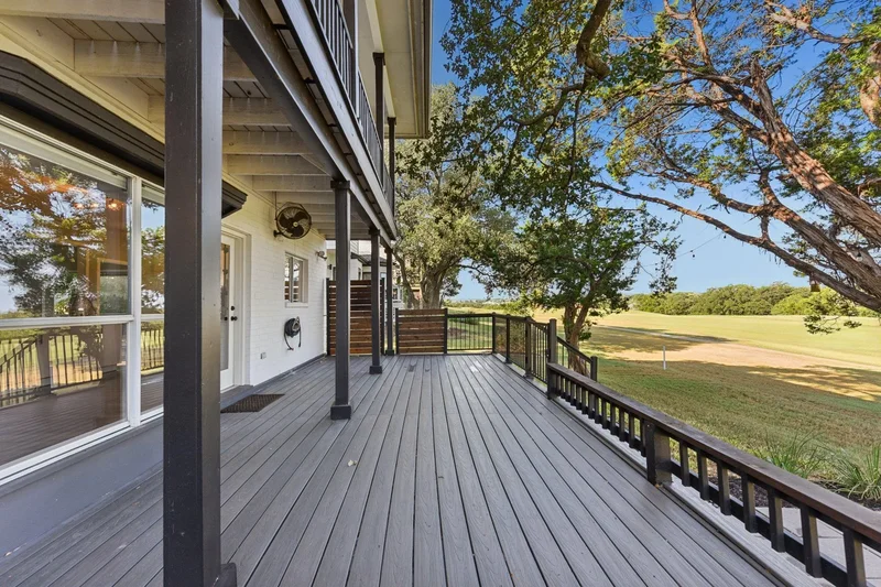 319 Hazeltine DR, The Hills, Texas, United States. - Photo 28