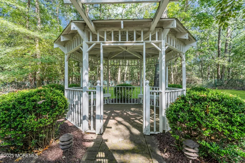 18 Wetherill Drive, Millstone, NJ 08510, Millstone, New Jersey, United States. - Photo 79