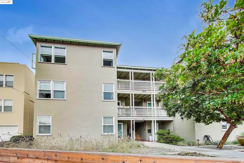 185 Belleview Dr, San Leandro, California, United States. - Photo 7