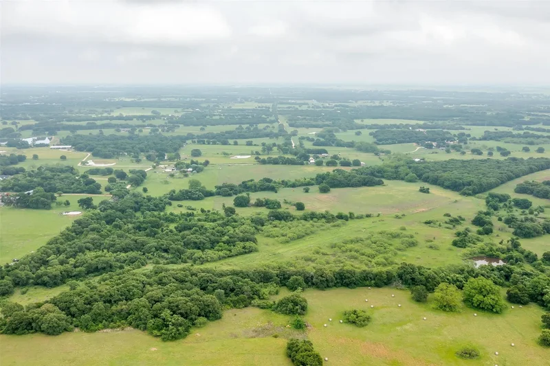 470 HCR 1439, Covington, TX 76636, Covington, Texas, United States. - Photo 9