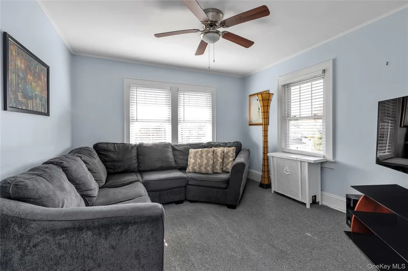 127 Smith Street, Lynbrook, New York, United States. - Photo 5