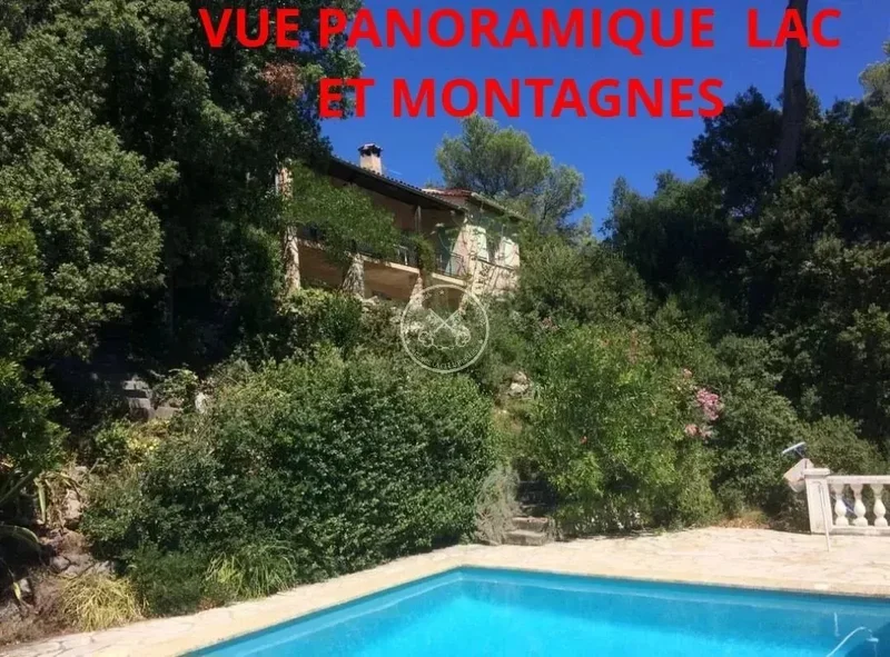 Montauroux - 4 bedroom villa 240 m² with swimming pool and panoramic lake view
