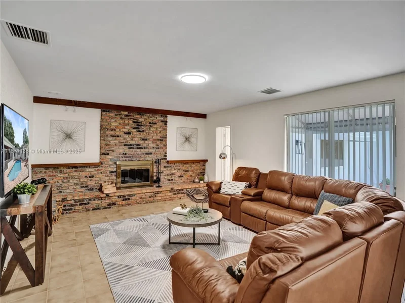 11300 Shady Lane, Plantation, FL 33325, Davie, Florida, United States. - Photo 67
