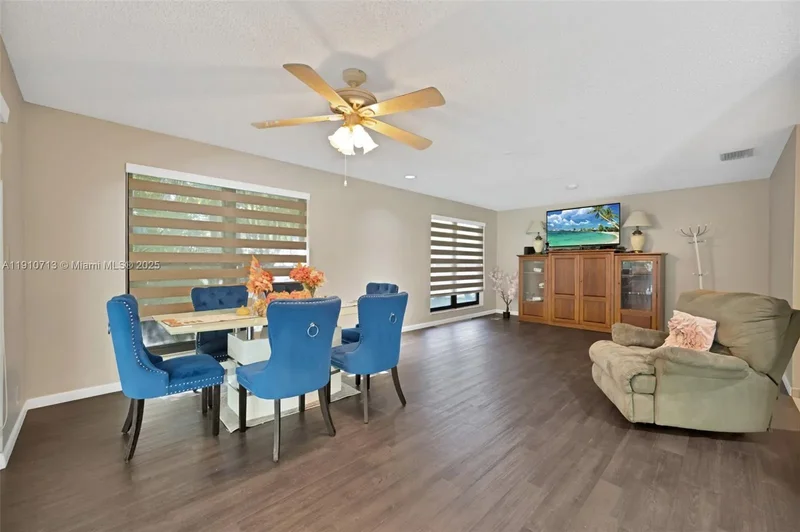 13575 SW 69th Ct, Pinecrest, FL, United States. - Photo 9