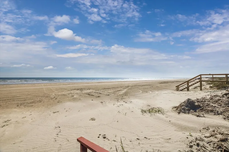 4400 Blue Water Highway, Freeport, Texas, United States. - Photo 20