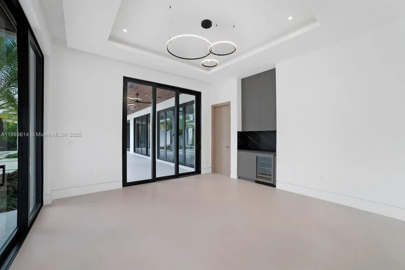 9900 SW 125th Ave, West Miami, Florida, United States. - Photo 8