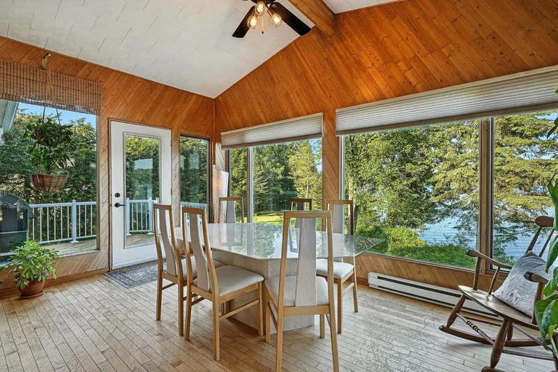 335 Rue du Bord-de-l'Eau, Sainte-Catherine-de-Hatley, Quebec, Canada. - Photo 31