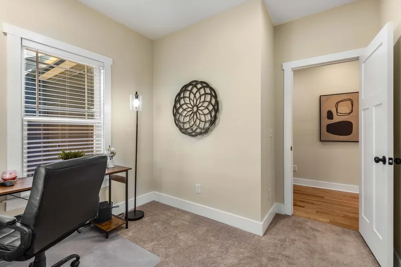 1985 Lois Place NW, Atlanta, GA 30318, Atlanta, Georgia, United States. - Photo 6