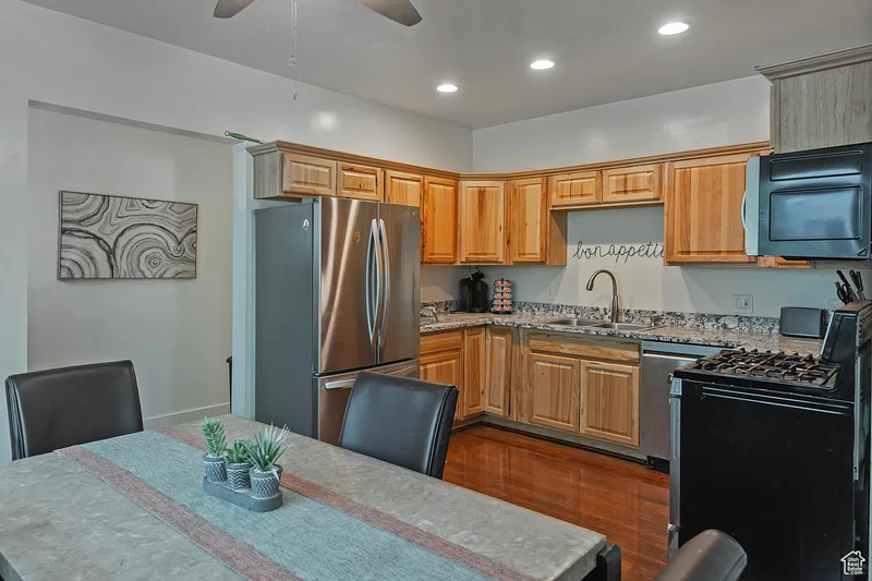 807 S 500 E, Salt Lake City, Utah, United States. - Photo 17
