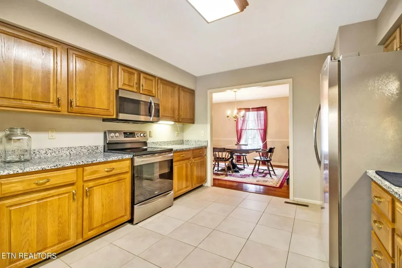 21 Amesbury Court, Crossville, TN 38558, Crossville, Tennessee, United States. - Photo 44