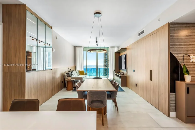 Condominium in Sunny Isles Beach