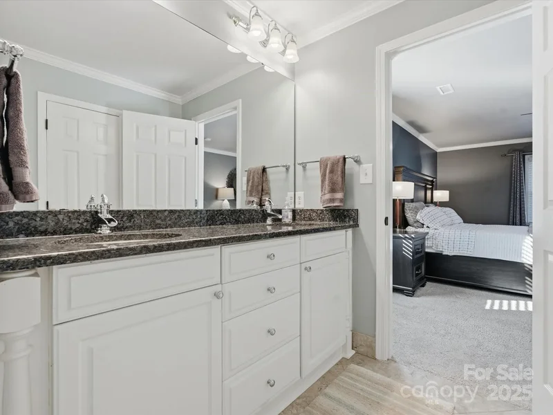 9218 Deerpark Lane, Charlotte, NC 28277, Charlotte, North Carolina, United States. - Photo 31