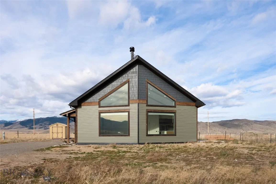 138 Inverness, Livingston, Montana, United States. - Photo 61