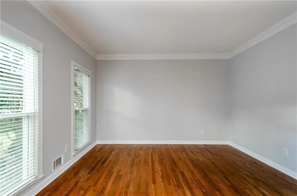 Gallery photo 2