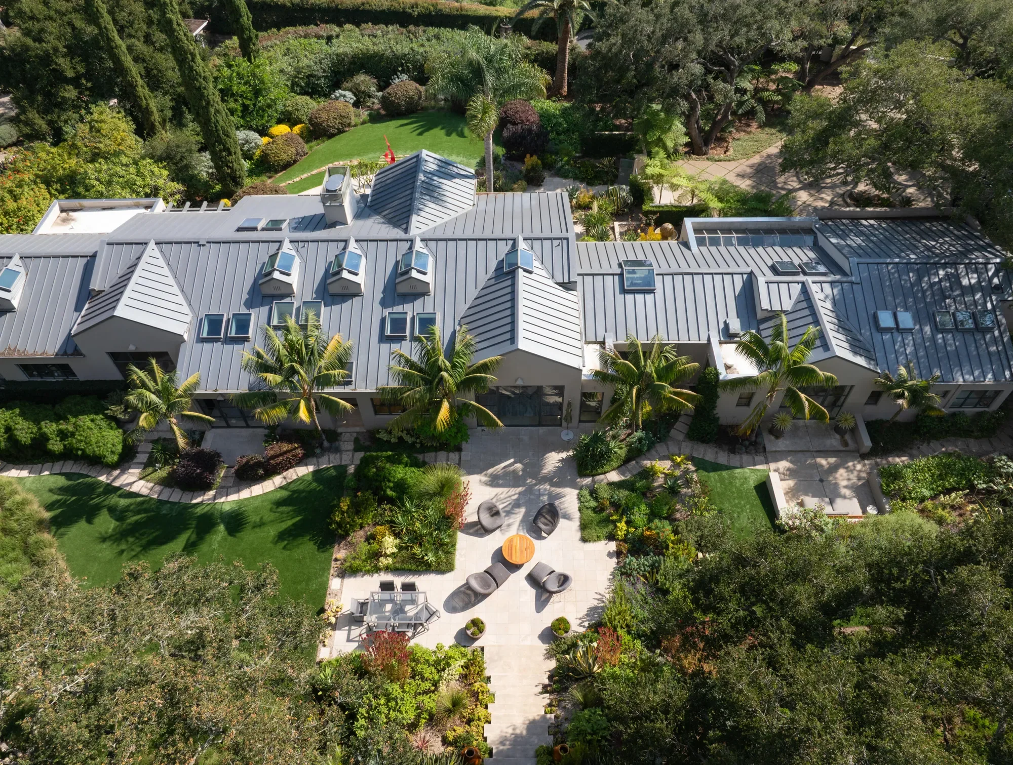 796 Hot Springs Road, Montecito, California, United States. - Photo 34