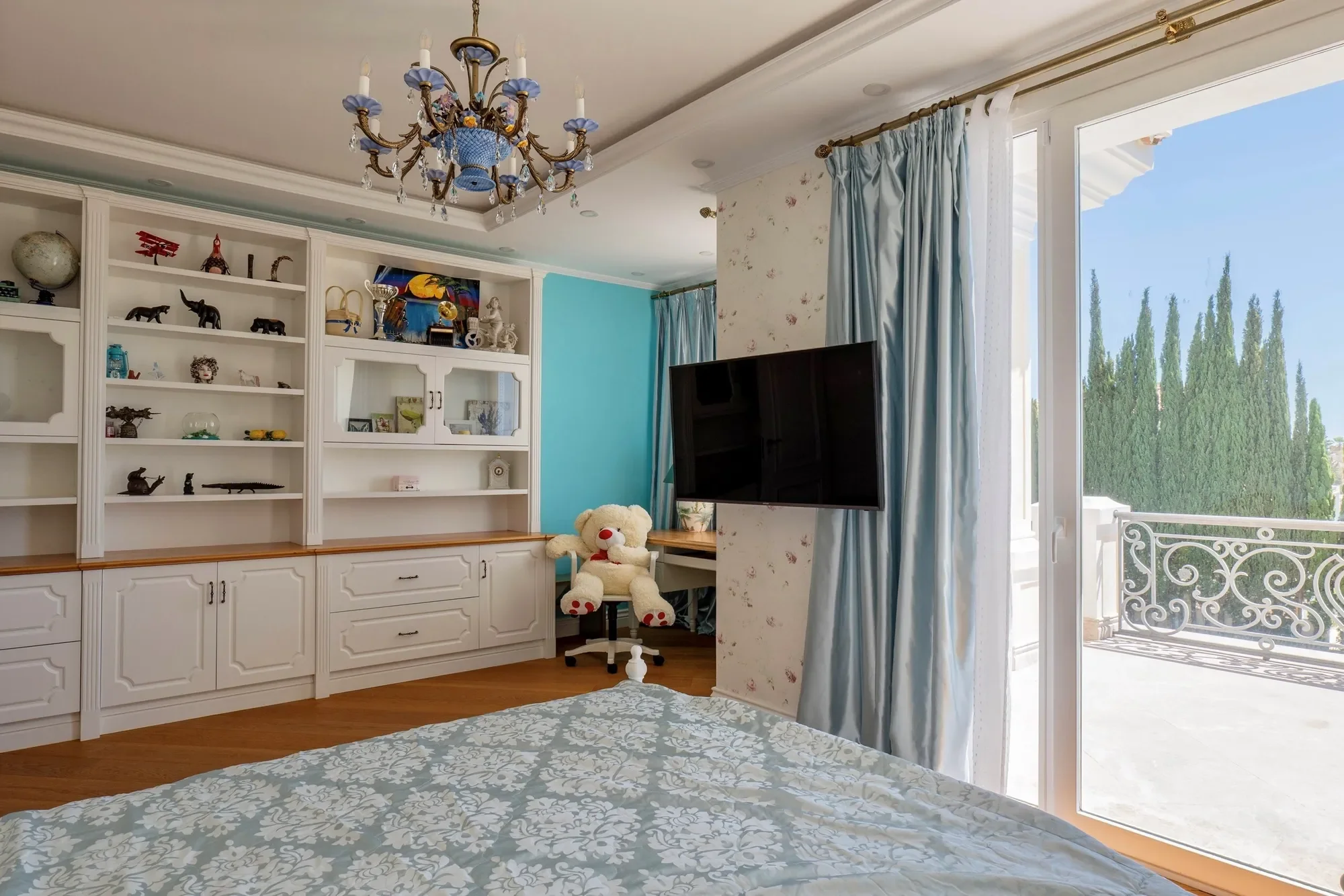 Gallery photo 11