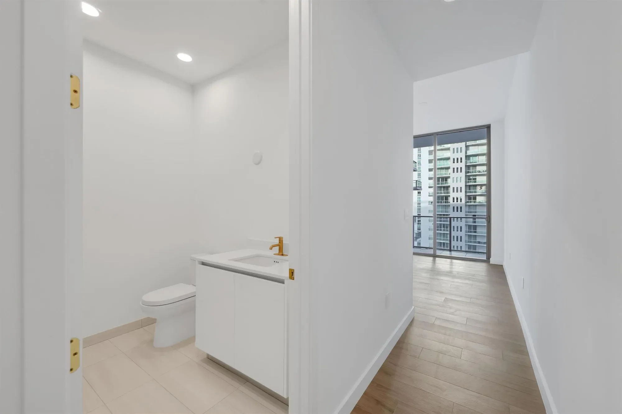 2655 S Bayshore Drive, Miami, Florida, United States. - Photo 41