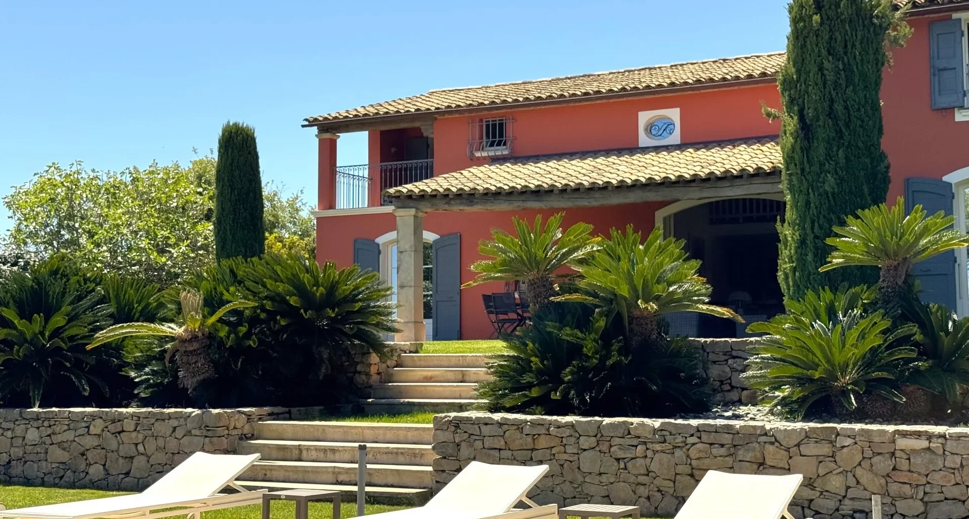 Saint-Tropez, Provence-Alpes-Côte d'Azur, France. - Photo 14