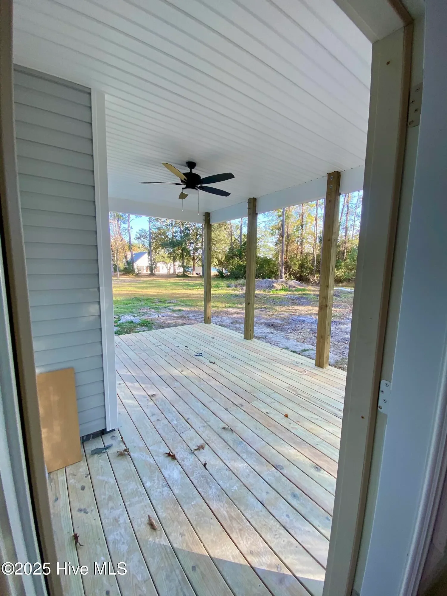 698 White Oak Crossing, Cedar Point, North Carolina, United States. - Photo 17