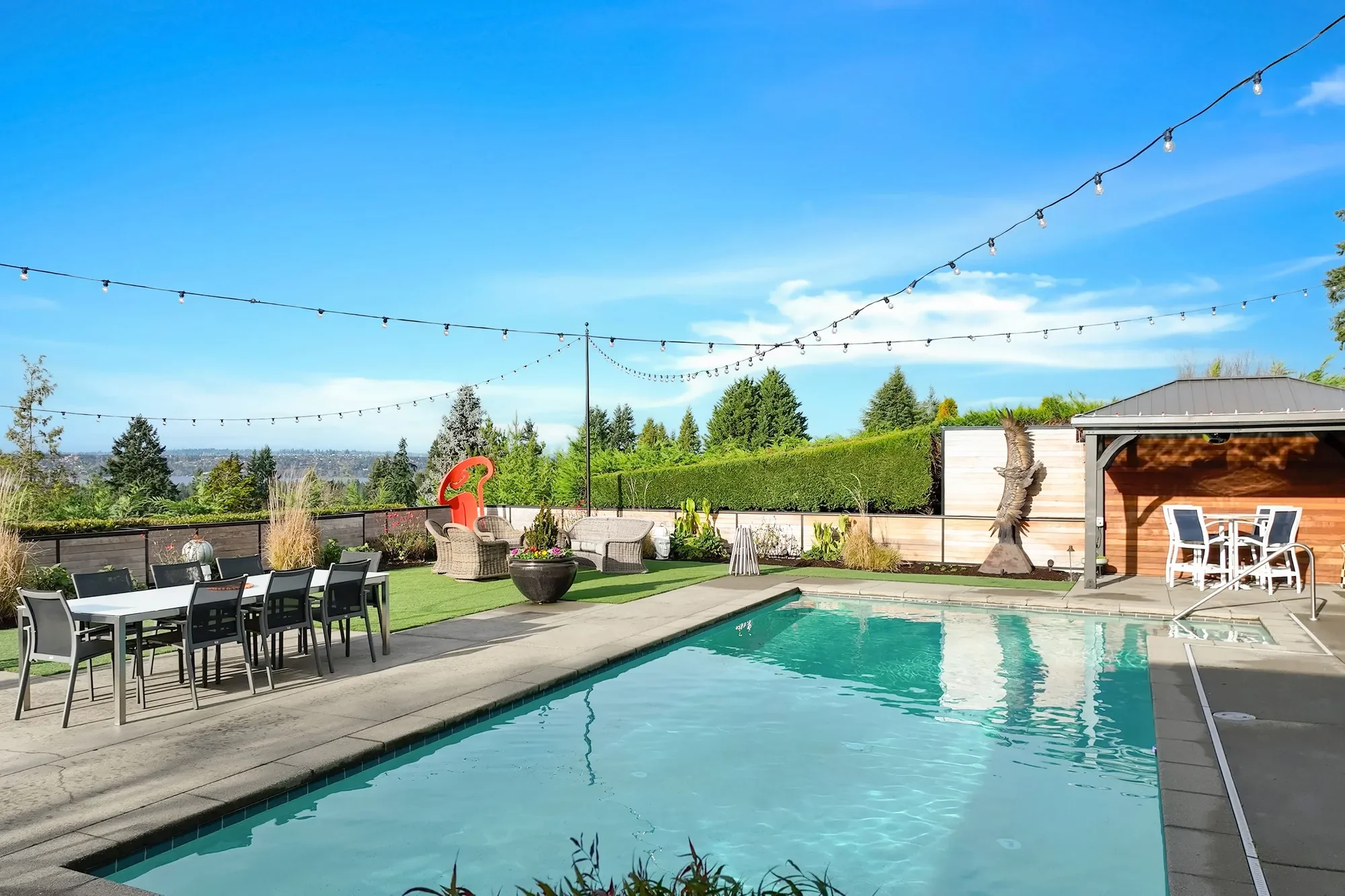 9600 Northeast 28th Street , Clyde Hill, WA 98004, Bellevue, Washington, United States. - Photo 8