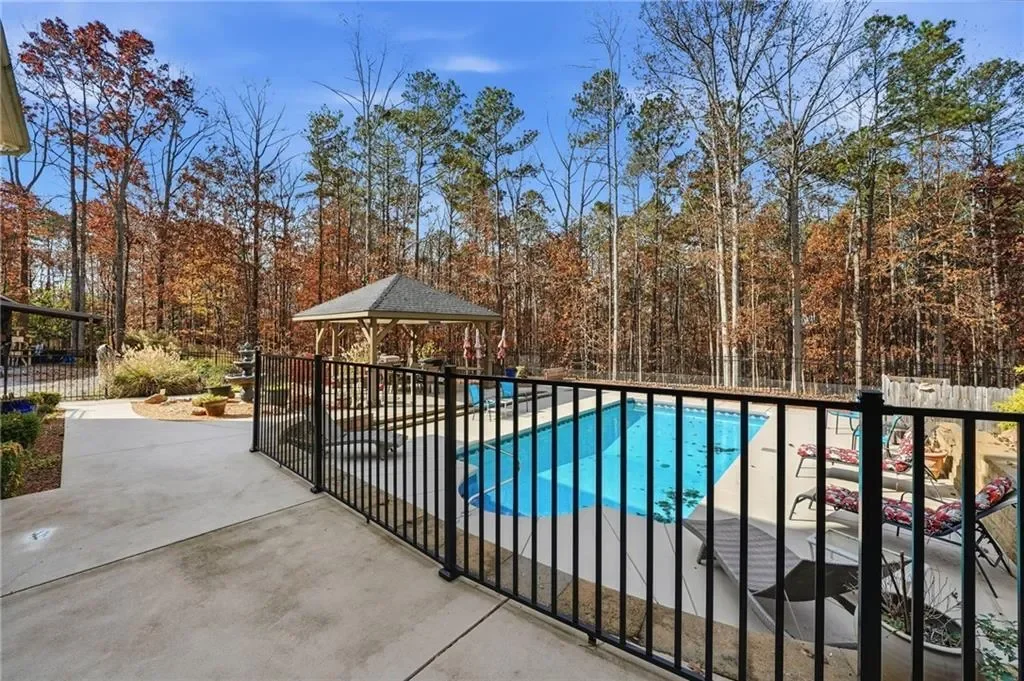 386 N Victoria Road, Woodstock, GA 30189, Woodstock, Georgia, United States. - Photo 9