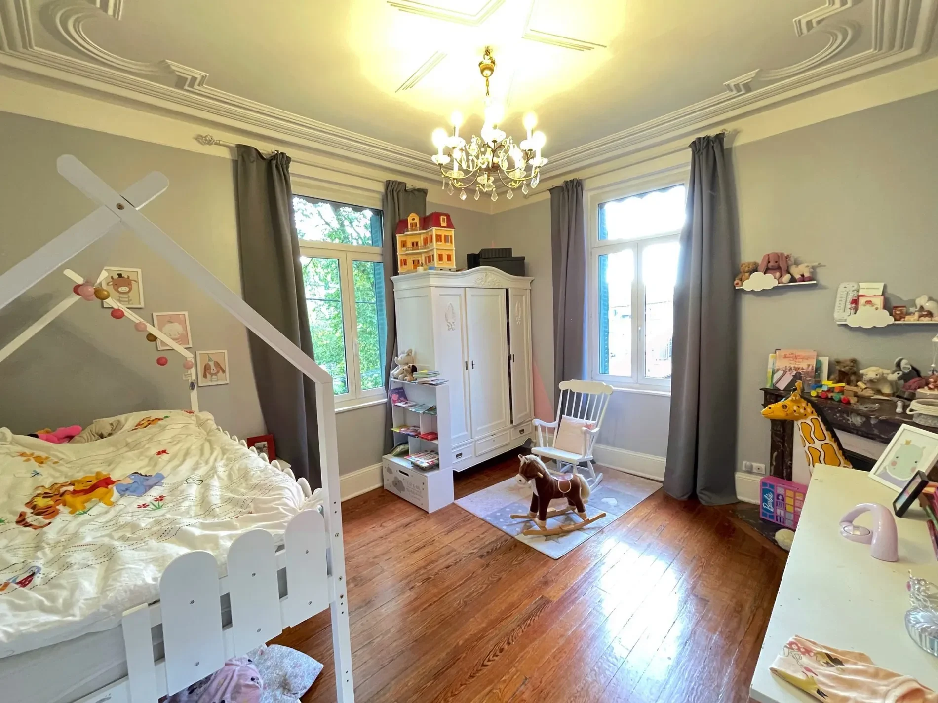Gallery photo 10