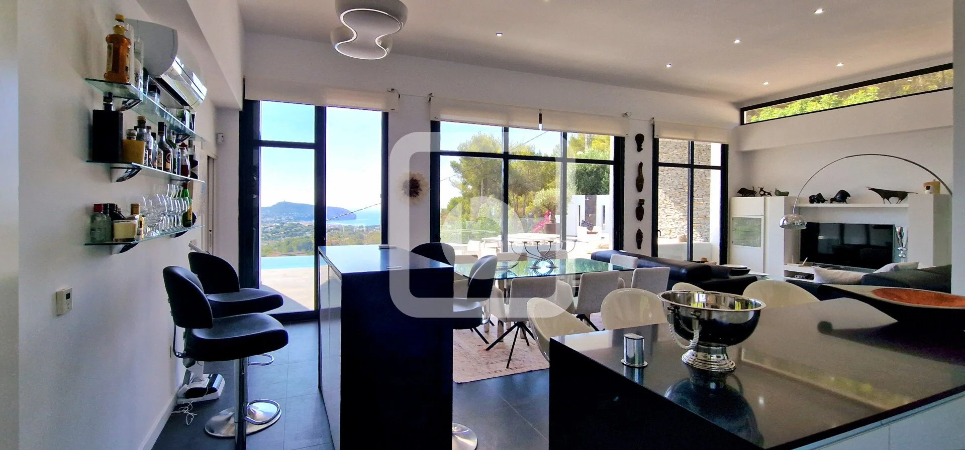 Gallery photo 6