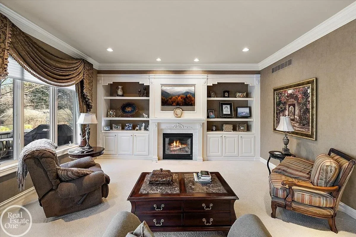 Gallery photo 2