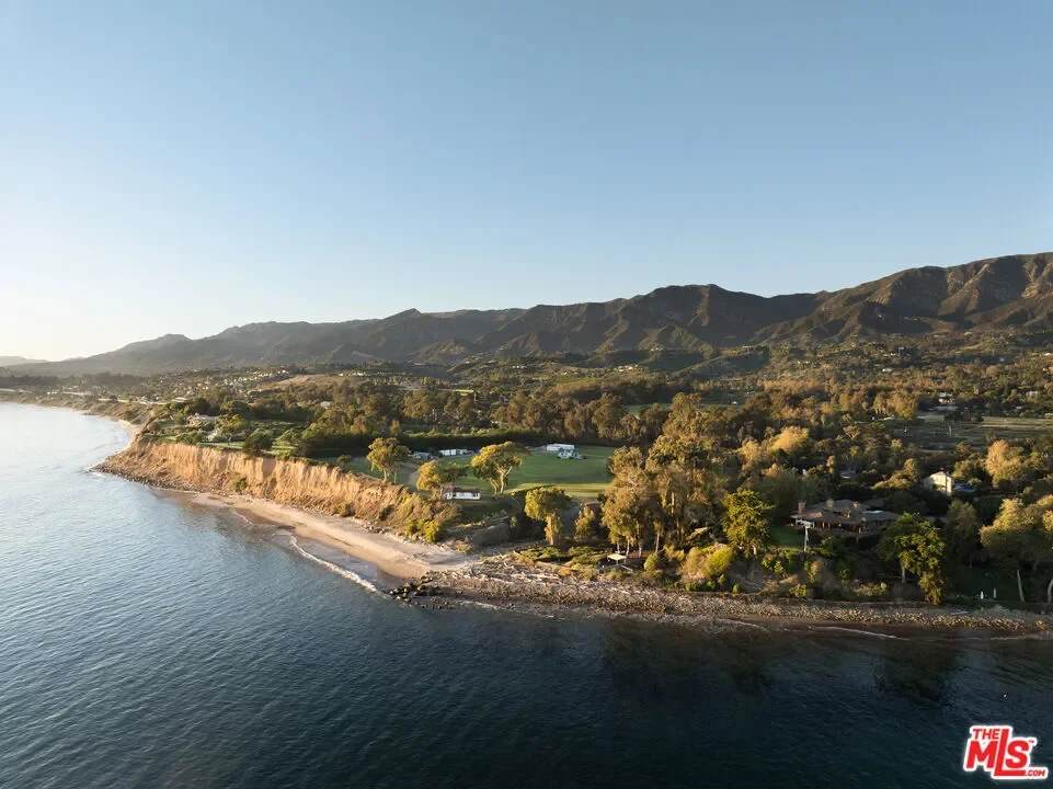 2937 Padaro Lane, Carpinteria, California, United States. - Photo 30