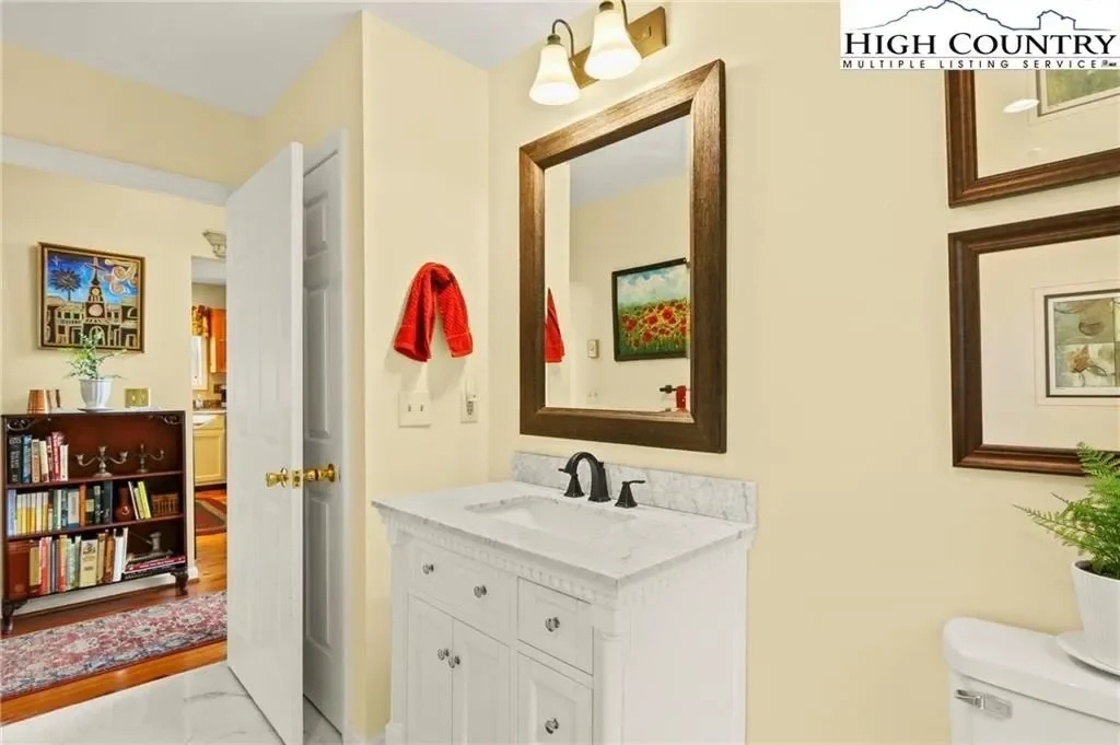305 High Peak Drive, Boone, NC 28607, Boone, North Carolina, United States. - Photo 29