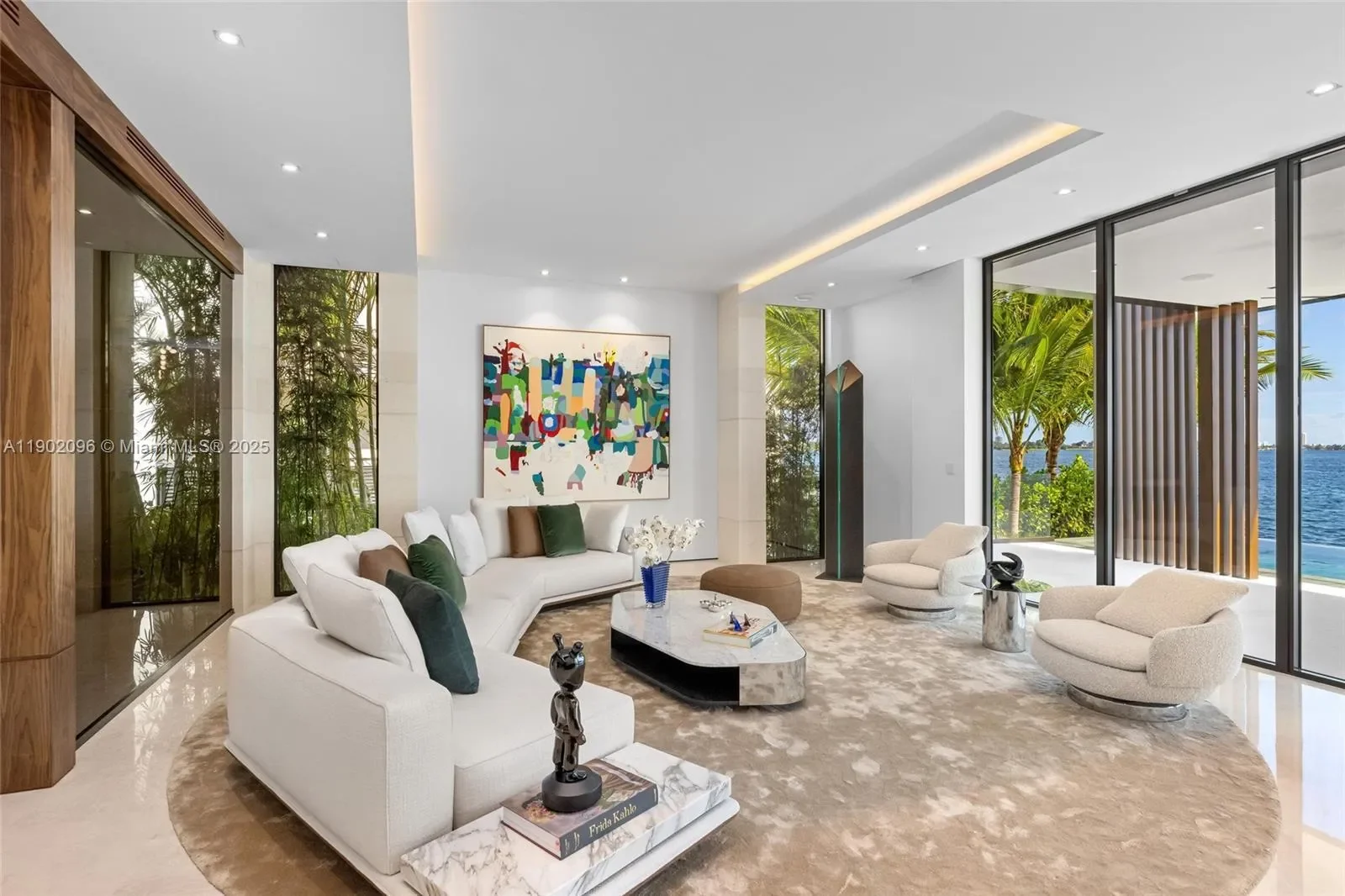 11404 N Bayshore Dr, North Miami Beach, Florida, United States. - Photo 8
