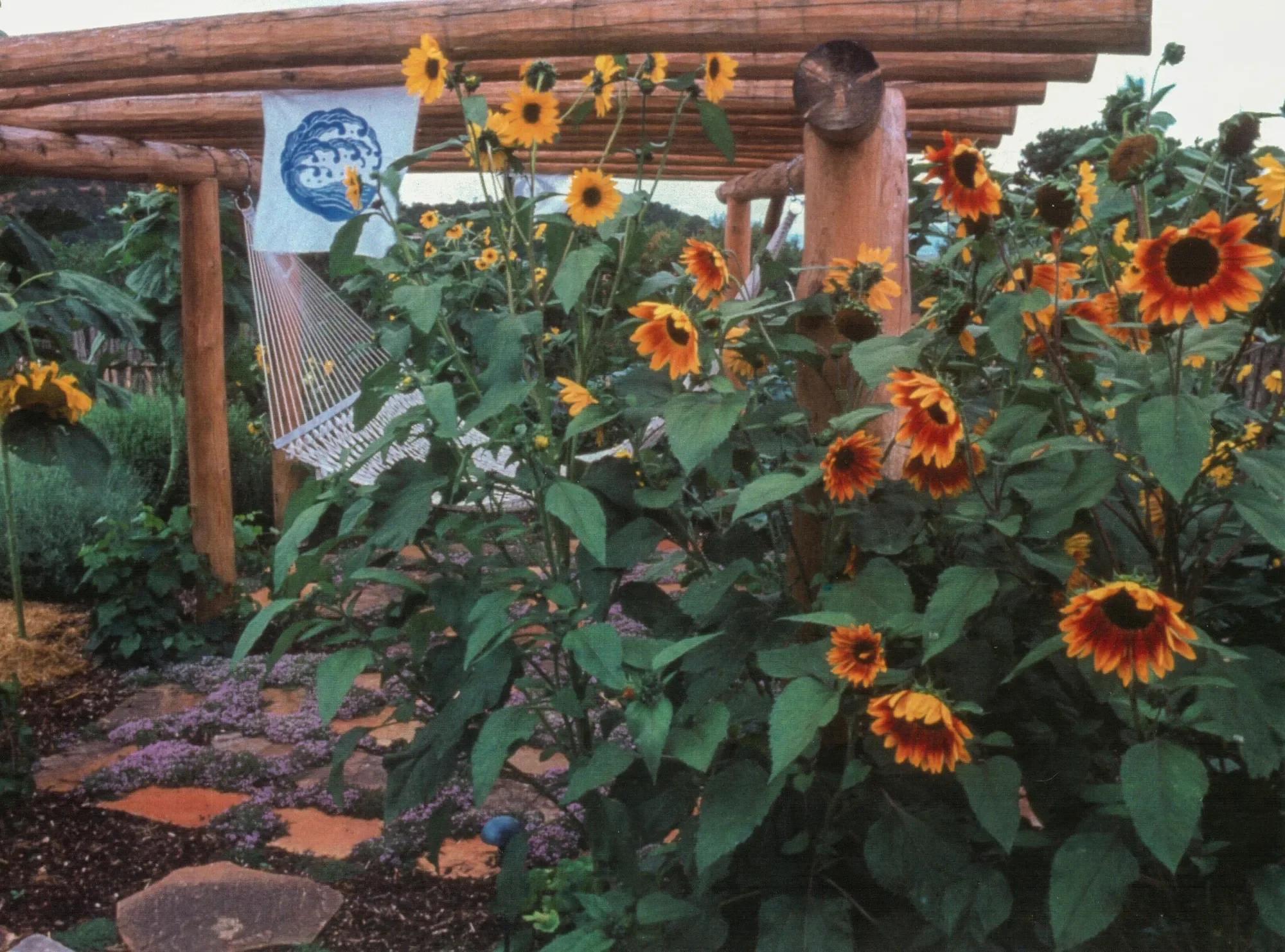 525 Camino Militar, Santa Fe, NM 87501, Santa Fe, New Mexico, United States. - Photo 10